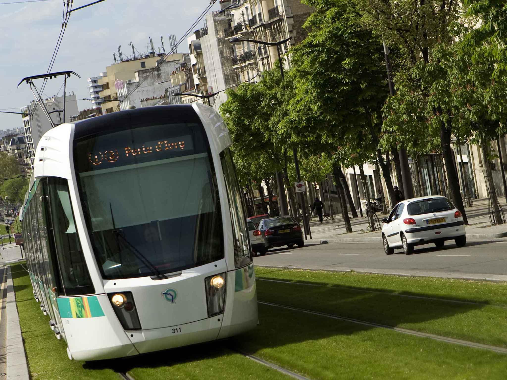 מלון פריז Ibis Maine Montparnasse מראה חיצוני תמונה