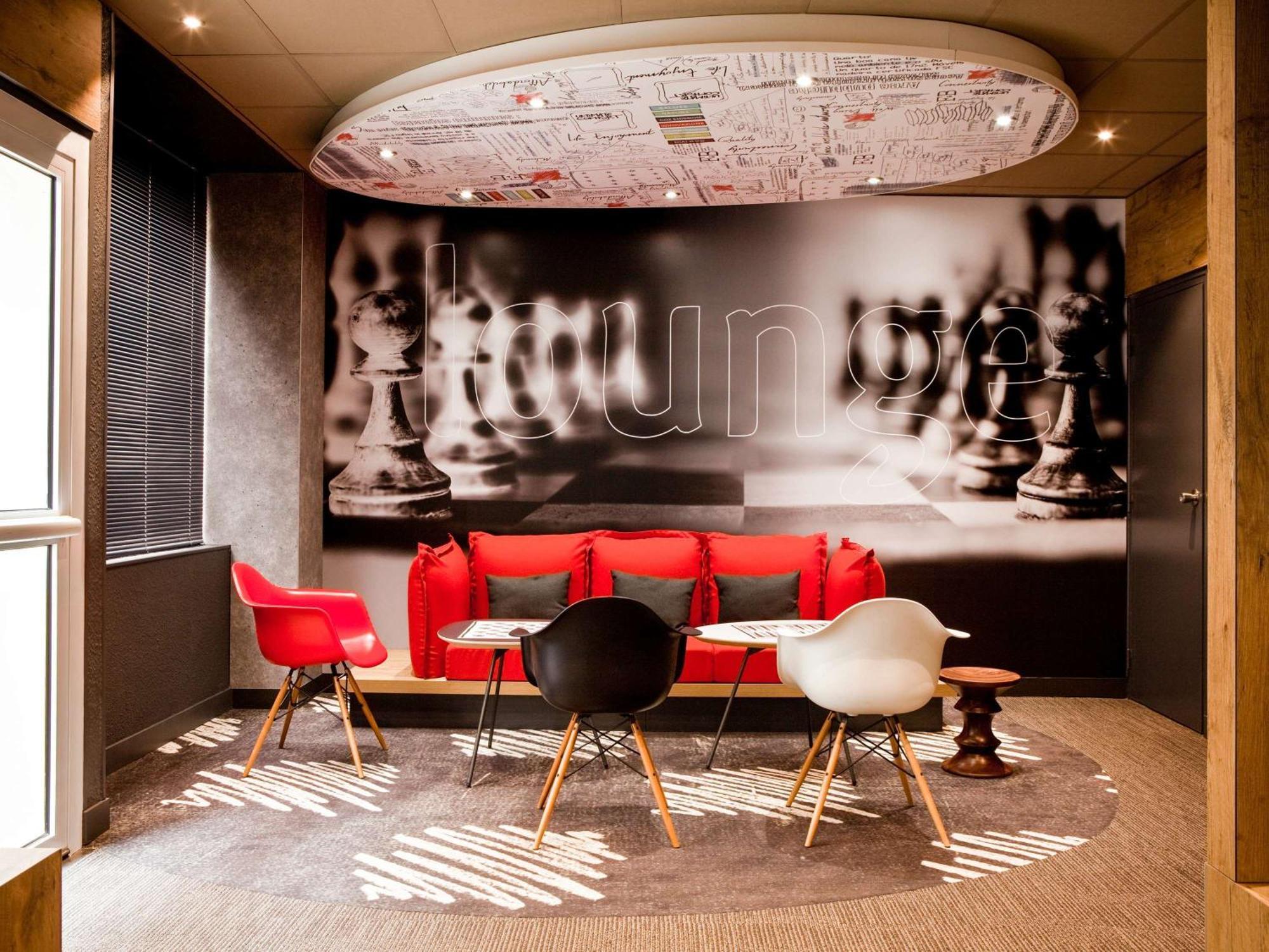 מלון פריז Ibis Maine Montparnasse מראה חיצוני תמונה