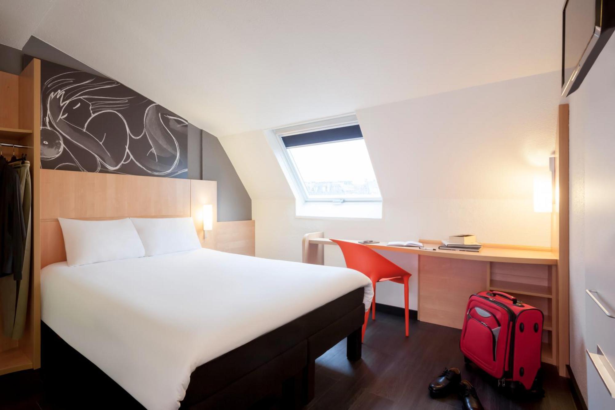 מלון פריז Ibis Maine Montparnasse מראה חיצוני תמונה
